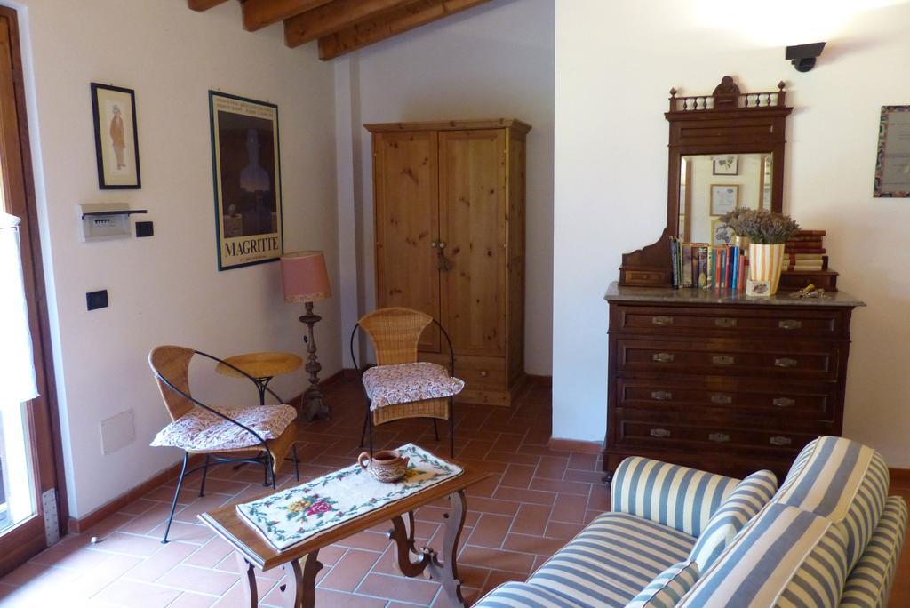 Arriga Alta Vila Lonato Quarto foto